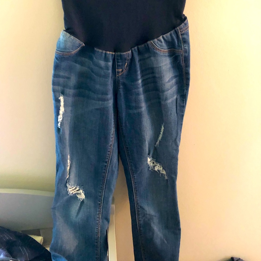Maternity jeans, size M.  Brand: 1822